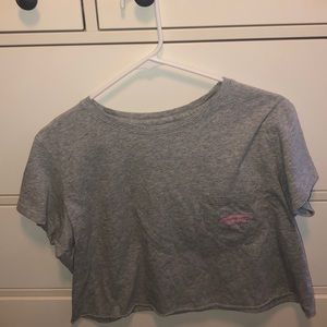 Vineyard Vine cropped t